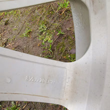 Load image into Gallery viewer, 1x Alufelge 20 Zoll 8.5" 5x120 25ET Glanz Silber BMW 7 F01 F02 F04 5 F07 FEL1819974906hz