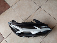 Load image into Gallery viewer, Frontscheinwerfer Dacia Sandero III Logan Jogger 260107978R-1 Full LED Rechts