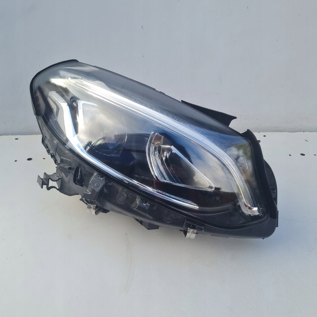 Frontscheinwerfer Mercedes-Benz W246 A2469067001 LED Rechts Headlight