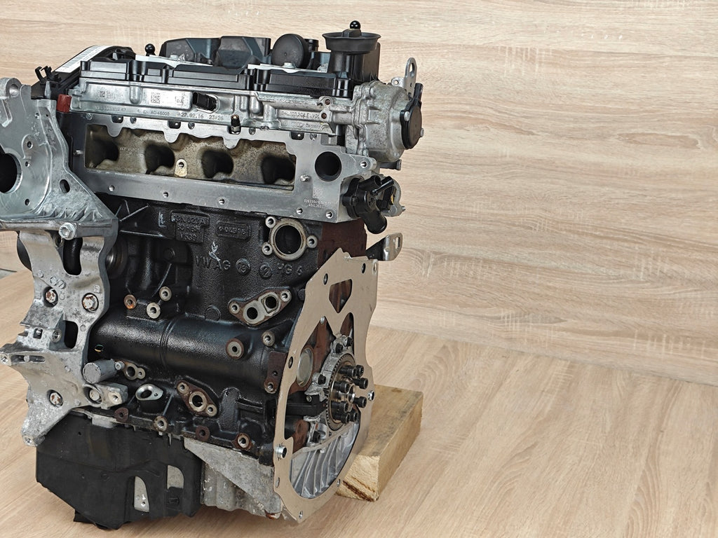 Motor Audi A4 CNHA 2.0 TDI 190PS 140kW 64TKm Diesel Engine Unkomplett