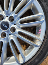 Laden Sie das Bild in den Galerie-Viewer, 1x Alufelge 17 Zoll 3.5" 5x112 54ET 6856099 Mini F56 F55 Rim Wheel FEL2628917846kl