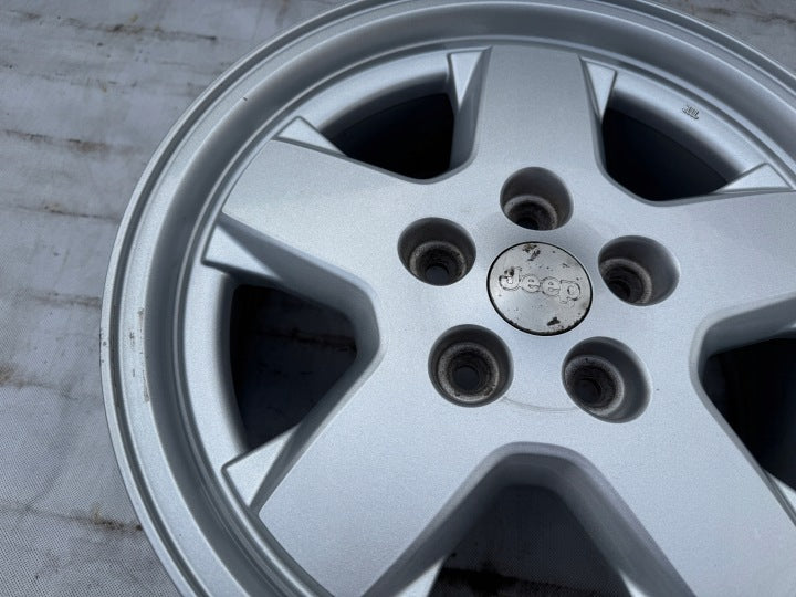 1x Alufelge 16 Zoll 7.0" 5x114.3 41 5ET Jeep Rim Wheel FEL3703516574hk