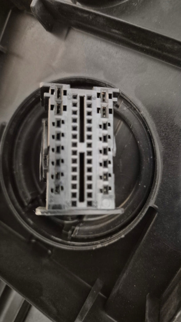 Frontscheinwerfer Seat Leon 5F1941007 LED Ein Stück (Rechts oder Links)