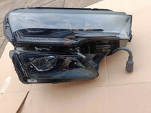 Laden Sie das Bild in den Galerie-Viewer, Frontscheinwerfer Skoda Karoq 57B941036B 992941572CJ Full LED Rechts Headlight SCH4909366996hl