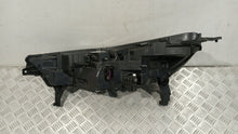 Laden Sie das Bild in den Galerie-Viewer, Frontscheinwerfer Renault Captur II 260107674R LED Rechts Scheinwerfer Headlight SCH4720904228jj