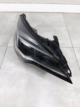 Laden Sie das Bild in den Galerie-Viewer, Frontscheinwerfer Opel Astra K 39081893 Rechts Scheinwerfer Headlight SCH2452017492sb