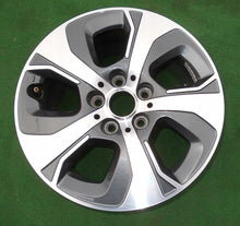 Load image into Gallery viewer, 1x Alufelge 16 Zoll 7.0" 5x112 52ET 6860253 BMW 2 F45 F46 Rim Wheel FEL6497670900ve