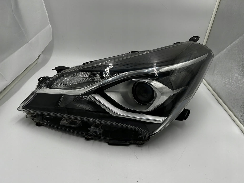 Frontscheinwerfer Toyota Yaris Links Scheinwerfer Headlight