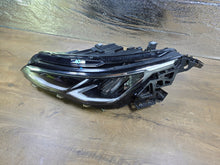 Load image into Gallery viewer, Frontscheinwerfer VW Golf VIII 5H1941005C LED Ein Stück (Rechts oder Links) SCH9066861335sg