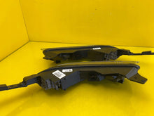 Laden Sie das Bild in den Galerie-Viewer, Frontscheinwerfer Hyundai Bayon 92207Q0600 LED Ein Stück (Rechts oder Links) SCH5509969788ib