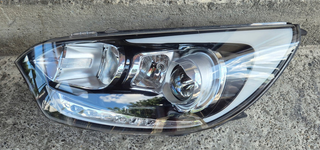 Frontscheinwerfer Kia Rio 8739647 Links Scheinwerfer Headlight