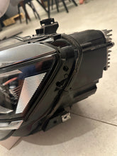 Load image into Gallery viewer, Frontscheinwerfer VW Tiguan 5NB941081A LED Links Scheinwerfer Headlight