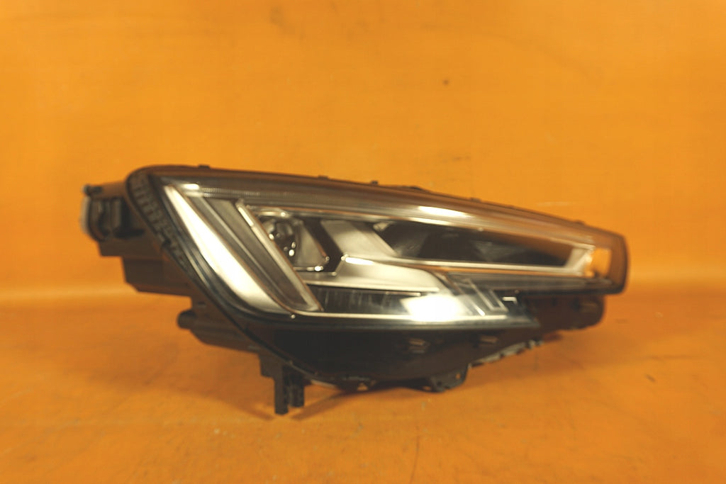 Frontscheinwerfer Audi A4 8W0941033 8W0941034 Full LED Ein Satz Headlight