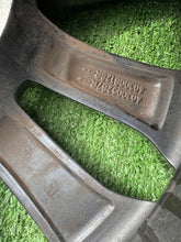 Laden Sie das Bild in den Galerie-Viewer, 1x Alufelge 16 Zoll 6.5&quot; 5x114.3 403005287R Renault Rim Wheel