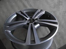 Laden Sie das Bild in den Galerie-Viewer, 1x Alufelge 19 Zoll 7.5&quot; 5x112 49ET A1774010800 Mercedes-Benz Cla X117 Rim Wheel