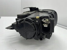 Load image into Gallery viewer, Frontscheinwerfer Audi A3 8V0941006E Xenon Ein Stück (Rechts oder Links) SCH2506365013gd