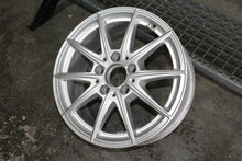 Load image into Gallery viewer, 1x Alufelge 16 Zoll 6.5" 5x112 44ET Glanz Silber A1774011100 Mercedes-Benz W177 FEL4960717058yy