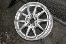 Load image into Gallery viewer, 1x Alufelge 16 Zoll 6.5" 5x112 44ET Glanz Silber A1774011100 Mercedes-Benz W177 FEL4960717058yy