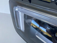 Laden Sie das Bild in den Galerie-Viewer, Frontscheinwerfer Mercedes-Benz W177 A1779060503 LED Links Headlight SCH9236522203id