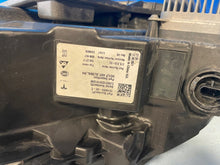 Laden Sie das Bild in den Galerie-Viewer, Frontscheinwerfer Tesla Model 3 1514952-00-C Laser Ein Stück (Rechts oder Links) SCH7604087732ya