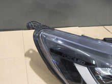 Laden Sie das Bild in den Galerie-Viewer, Frontscheinwerfer Ford Focus Full LED Rechts Scheinwerfer Headlight SCH5680285355gv