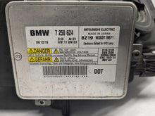 Load image into Gallery viewer, Frontscheinwerfer BMW 7 F01 F02 7182150 Xenon Rechts Scheinwerfer Headlight SCH2930063379kz