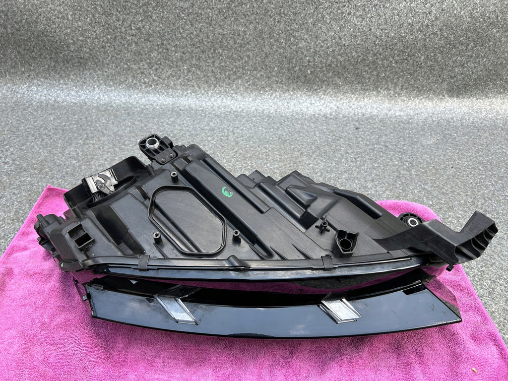 Frontscheinwerfer Skoda Octavia IV 5E4941015A Links Scheinwerfer Headlight SCH7611850896dt