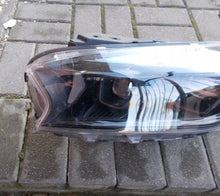 Laden Sie das Bild in den Galerie-Viewer, Frontscheinwerfer Kia Xceed 92101J7850 Full LED Links Scheinwerfer Headlight