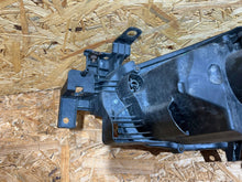 Laden Sie das Bild in den Galerie-Viewer, Frontscheinwerfer Mazda 6 Gj GHR4-51030 S2508M191 Rechts Scheinwerfer Headlight SCH6962872643nd