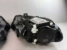 Laden Sie das Bild in den Galerie-Viewer, Frontscheinwerfer Mercedes-Benz A1779066304 LED Ein Satz Scheinwerfer Headlight SCH3566921770ym