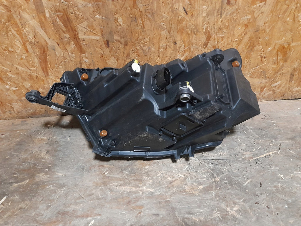 Frontscheinwerfer Skoda Kamiq LED Rechts Scheinwerfer Headlight SCH4356833122ux