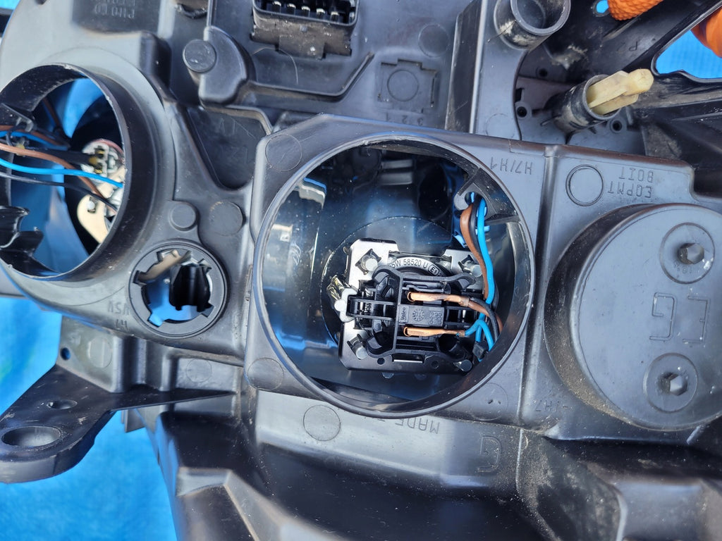 Frontscheinwerfer Renault Clio III TL692916123 Ein Stück (Rechts oder Links) SCH8383784170jo