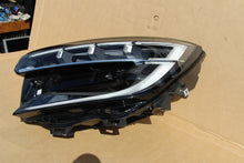 Laden Sie das Bild in den Galerie-Viewer, Frontscheinwerfer Renault 260609504R Links Scheinwerfer Headlight SCH2309551445vz