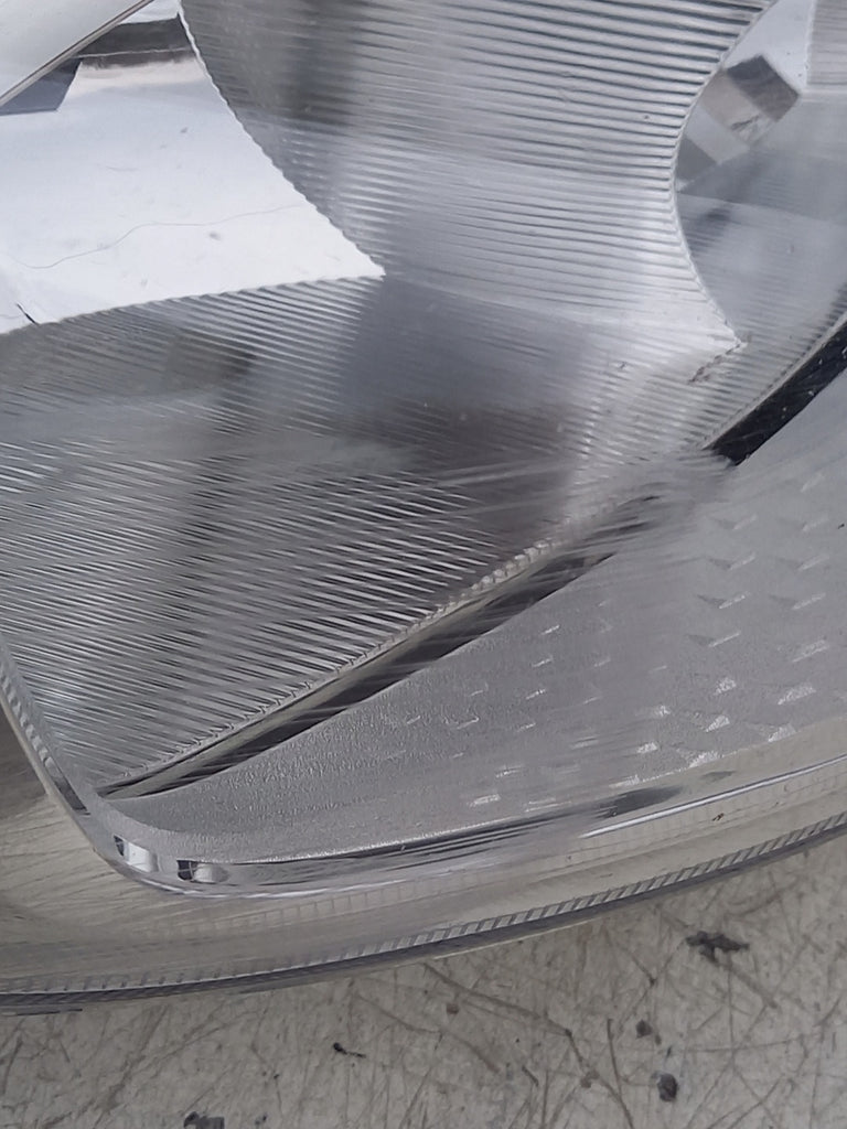 Frontscheinwerfer Ford Focus F1EB-13W029-AE Rechts Scheinwerfer Headlight SCH3853135111jg