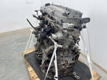 Laden Sie das Bild in den Galerie-Viewer, Motor Toyota III 1AZ-FE 2.0 148PS 2009 Benzin Engine Unkomplett