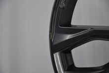 Load image into Gallery viewer, 1x Alufelge 18 Zoll 7.5" 5x114.3 46ET Glanz Grau 403005820 Mg Megane Iv FEL1094644648cy