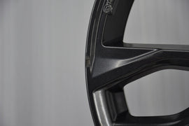 1x Alufelge 18 Zoll 7.5