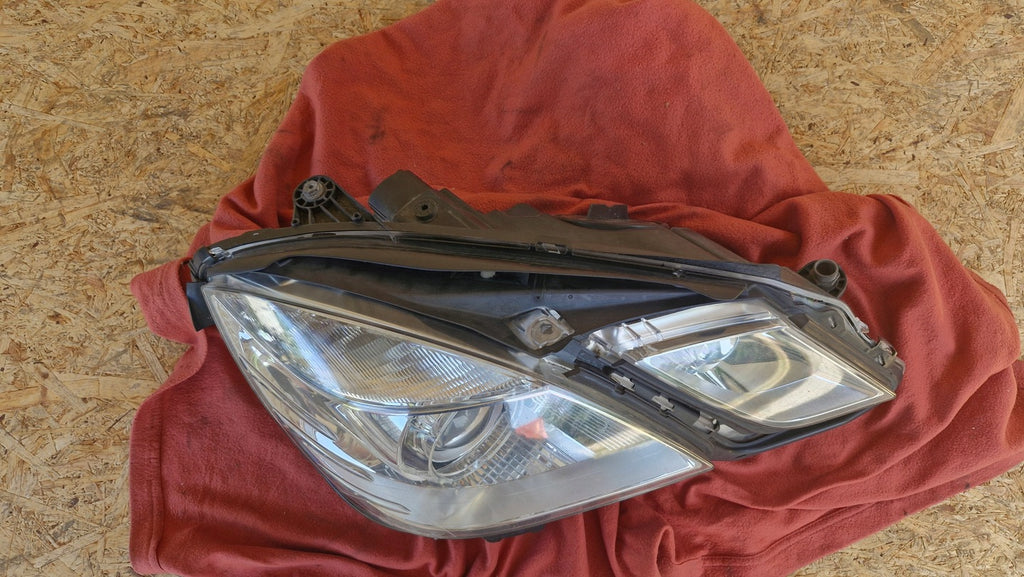 Frontscheinwerfer Mercedes-Benz W212 A2128205861 Xenon Rechts Headlight SCH7846848735fw