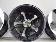 Laden Sie das Bild in den Galerie-Viewer, 4x Alufelge 20 Zoll 7.5" 5x112 44ET Glanz Schwarz 10A601025B VW Rim Wheel FEL4072818467ui