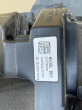 Load image into Gallery viewer, Frontscheinwerfer Kia Sportage V R292112010 Full LED Links Headlight SCH1176339491eb