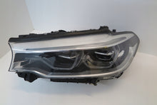 Laden Sie das Bild in den Galerie-Viewer, Frontscheinwerfer BMW 5 G31 G30 7439193-04 Links Scheinwerfer Headlight
