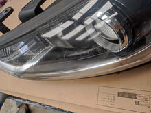 Load image into Gallery viewer, Frontscheinwerfer Hyundai Elantra 92101-F2100 202092101 LED Links Headlight