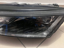 Laden Sie das Bild in den Galerie-Viewer, Frontscheinwerfer Skoda Octavia IV 5E4941015A LED Links Scheinwerfer Headlight SCH1359591835bm