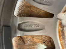 Load image into Gallery viewer, 1x Alufelge 15 Zoll 5.5" 5x100 40ET Matt Silber 2G0601025 VW Polo Rim Wheel FEL4947517640wq