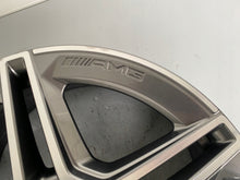 Laden Sie das Bild in den Galerie-Viewer, 1x Alufelge 18 Zoll 7.5" 5x112 49ET Glanz Schwarz A1774011500 Mercedes-Benz Amg FEL7523647507vf