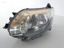 Laden Sie das Bild in den Galerie-Viewer, Frontscheinwerfer Mitsubishi L200 8301D153 FALSE Scheinwerfer Headlight SCH3855551089os