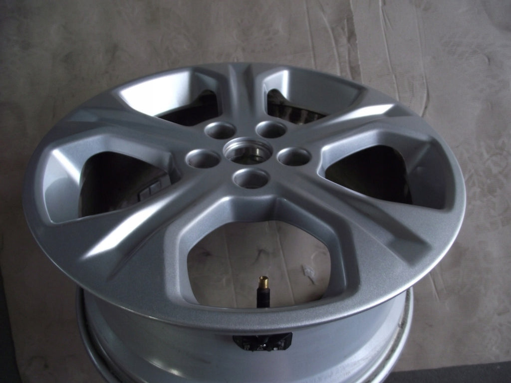 1x Alufelge 17 Zoll 7.0" 5x108 50ET Glanz Silber LJ6C-1007-B2A Ford Kuga FEL2470532476sq