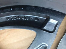 Laden Sie das Bild in den Galerie-Viewer, 1x Alufelge 18 Zoll 7.5" 5x112 40ET A2064011700 Mercedes-Benz W206 Rim Wheel FEL5828528926wq
