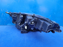 Load image into Gallery viewer, Frontscheinwerfer Toyota Yaris LED Rechts Scheinwerfer Headlight