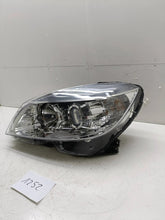 Laden Sie das Bild in den Galerie-Viewer, Frontscheinwerfer Mercedes-Benz W204 A2048208761 Links Scheinwerfer Headlight SCH9344061054vp